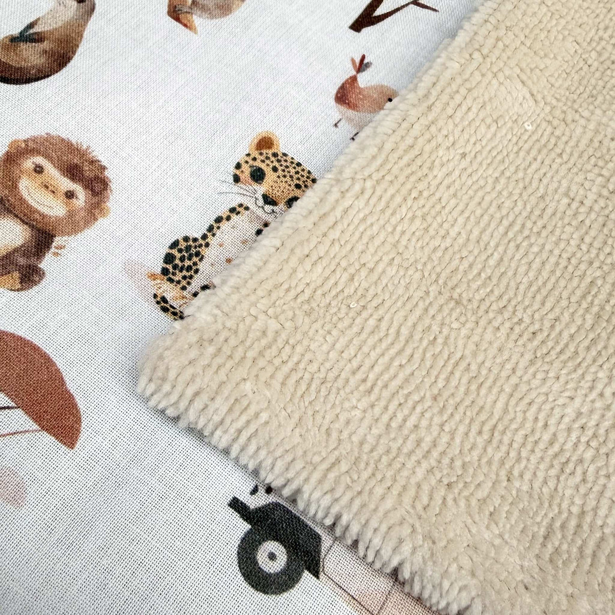 Mantita de bebé para capazo y cochecito Safari